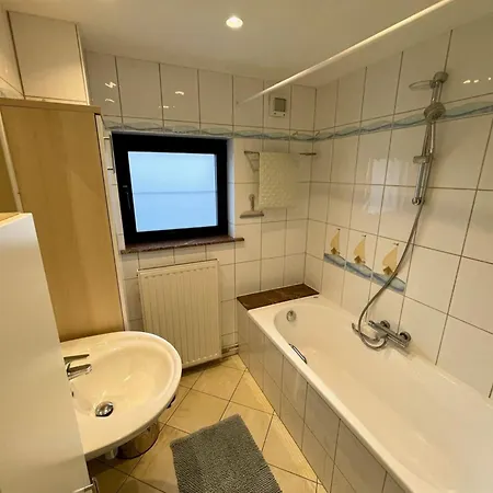 Vakantiehuis In Near Dunes, Cleaning Included Oostduinkerke