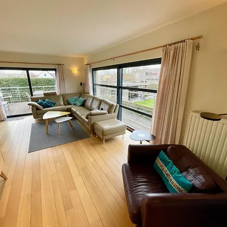 Spacious Located On The Dunes, Cleaning Included Holiday home Oostduinkerke